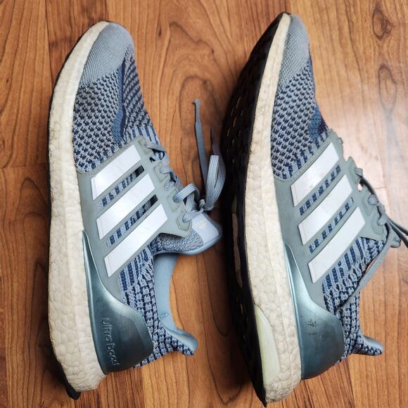 Mens Sneaker Size 11.5 adidas Ultra Boost 5.0 DNA Blue - Picture 2 of 5